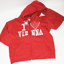 Laden Sie das Bild in den Galerie-Viewer, Kinder Sweatshirt mit Kapuze "I love Vienna" Rot
