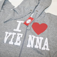 Laden Sie das Bild in den Galerie-Viewer, Kinder Sweatshirt mit Kapuze "I love Vienna"  Hellgrau